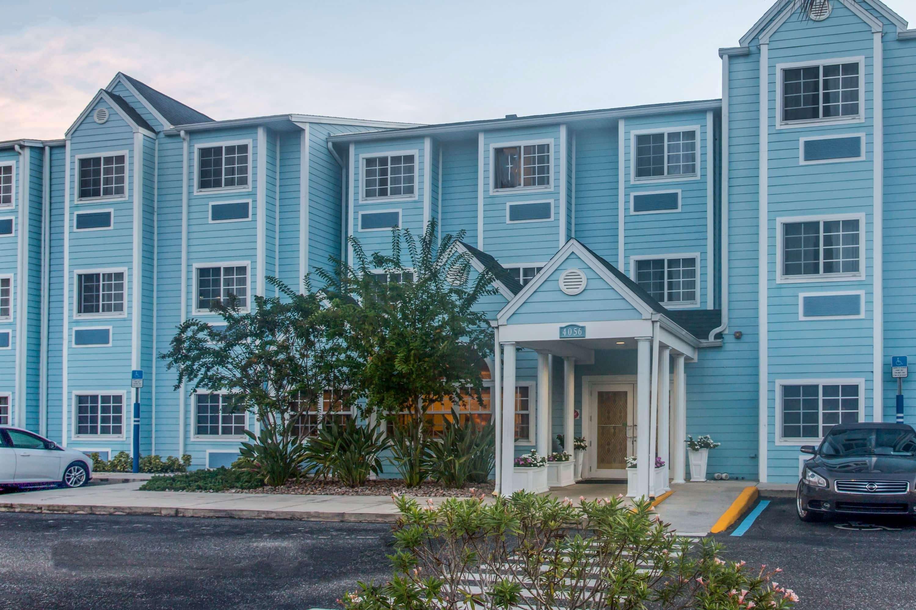 Microtel Inn & Suites By Wyndham Port Charlotte Punta Gorda Exterior photo